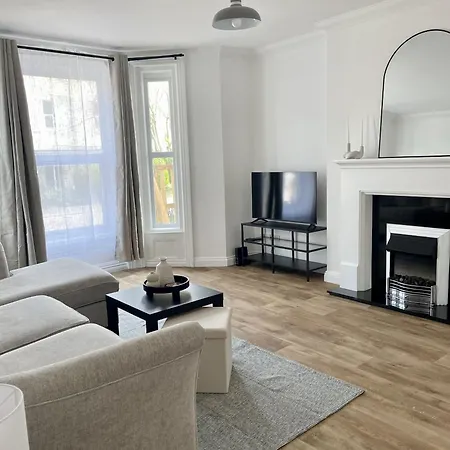 New Apartment In Town Centre-3